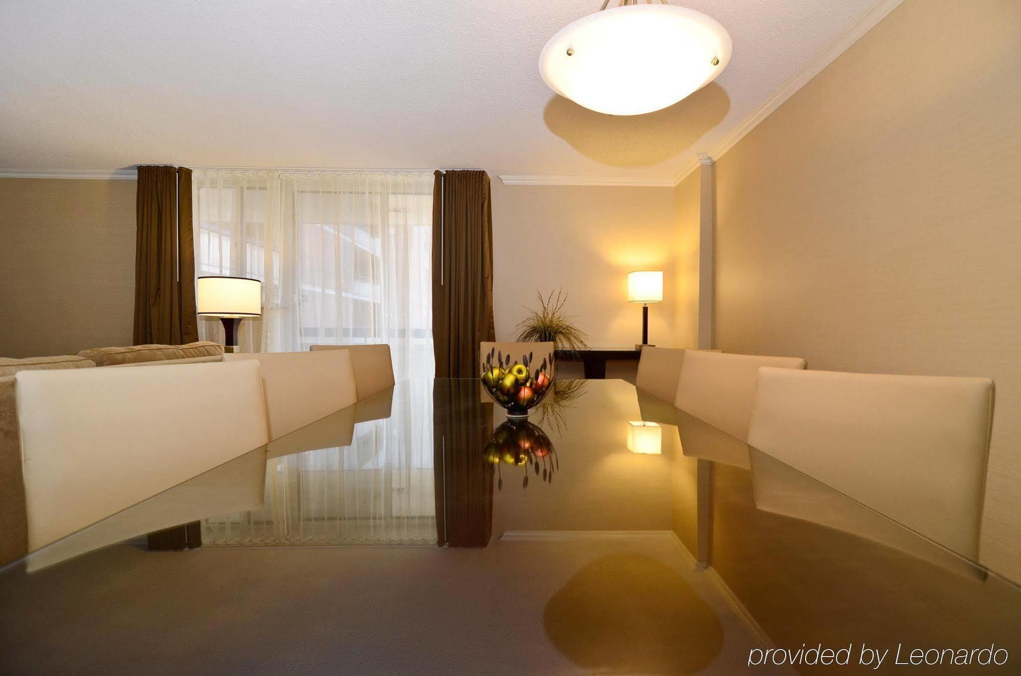 Albert At Bay Suite Hotel Otawa Exterior foto